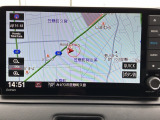 純正9インチ画面メモリーナビ(VXU-225VZi)を搭載!情報量や検索スピードの速さが魅力的♪初めて行く場所も安心で快適なドライブをお楽しみいただけます♪