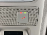 あおり運転をされても安心!緊急通報も可能、ボタンを押すだけでオペレーターにつながるSOSコール付。(別途登録費用が必要となります。)