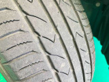 【タイヤサイズ205/60R16】【フロント溝4から3ミリ程/リア溝3ミリ程ヒビあり】交換おすすめです!お求めやすい価格の新品タイヤをご用意しておりますので、予算を抑えて安全に乗り出せます☆