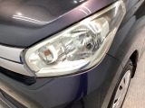ヘッドライトで、個性も光る 、長く乗っていたい車です。