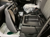 ■POINT■収納も車によってついている場所や大きさが異なります。実際に現車を確認していただき、使用用途を考えながら確認してみてください!