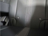 ◆ISOFIX◆シートベルトいらずでチャイルドシートと固定金具を連結するだけでガッチリ固定できます。