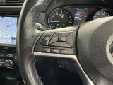 ステアリングスイッチ装備!運転しながら手元でオーディオの操作などができます。