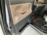 ダイハツディーラーでは「ダイハツ認定U-CAR」という基準を設け、車選びに詳しくないお客様でも「安心して選べる」をご提供しています。