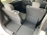シートアレンジ出来ます!荷物の形状に合わせてシートを倒し、無駄なく車内を活用できます!