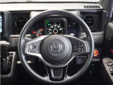 ◆ハンドル全体◆各種スイッチがハンドルから手を放さず操作できるので運転中でも楽に操作できます。