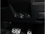 ETC!料金所も止まる事無くスイスイです!窓を開ける必要も無いので雨や花粉、排気ガスの浸入もありません!今や必需品ですネ!