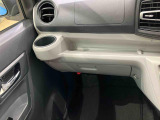 納車前にはプロのメカニックが、各部の点検を行います。ディーラーにしか出来ない品質、そしてサービスできっと満足していただけると思います!