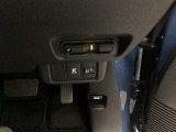 ビルトインタイプの【ETC】で見た目もスッキリ。高速道路の利用にとても便利です。
