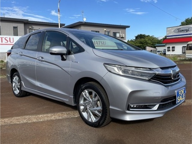 シャトル 1.5 ハイブリッド ホンダセンシング 4WD