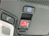入庫時に内装クリーニング、エンジンルームクリーニング、外装は磨きをしております!