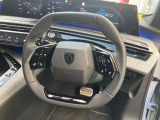パドルシフト付きレザーステアリング!