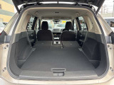積載性が広がるシートアレンジ。倒し方や可動域、荷室の広がりが分かり、使い道を想像できます。