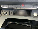 Audi豊橋では、ビデオ通話でのオンライン商談を実施しております。ショールームにご来場いただかずに各種サービスをご提供できますので、お気軽にお問合せくださいませ。