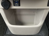 センターロアボックス