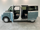 お客様にぴったりなおクルマをお選びいただけますように様々な展示車をご用意致しております!ダイハツの軽自動車だけではなく、他メーカー車やコンパクトカー・ミニバンなども数多く取り揃えております!