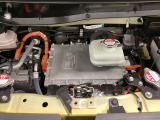 ホンダスタッフがしっかり整備して保証付きにてお渡し致します。エンジンルーム&室内ルームともにクリーニング済みで清潔です。快適なドライブをお楽しみください。