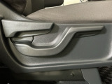 車を初めて購入されるお客様や、車にあまり詳しくないお客様にもわかりやすく丁寧に説明させて頂きます♪