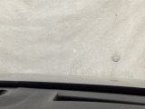 車速などを表示してくれるアクティブ・ドライビング・ディスプレイ。視線や焦点調節が少なく済み、気持ちよく安全に運転を楽しめます。