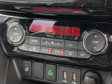 オートエアコンで温度を設定するだけで快適な車内環境を維持することができます!