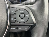 レーダークルーズコントロール(全車速追従機能付)付きです。車速に応じて追従支援してくれるので、ロングドライブも快適です。詳細は販売店スタッフまでおたずねください。