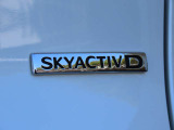 【SKYACTIVE-D】低圧縮比化とそれに伴う軽量化により、クリーン性能と燃費性能、そして軽やかな走行性能を両立させたマツダのクリーンディーゼルエンジン。