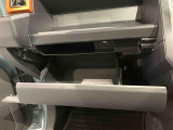 納車前にはプロのメカニックが点検、整備を行いますので安心してお乗り頂けます!!