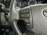 ステアリングスイッチ装備!運転しながら手元でオーディオの操作などができます。