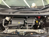 エンジンルームもクリーニング済みできれいですよ。日産の整備士がしっかりと丁寧に点検していますので安心してお乗りいただけます