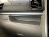延長保証につきましてはお求めいただく車両によって保証料が異なりますので、当店スタッフまでお気軽にお問い合わせくださいませ。