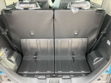普段のお買い物やレジャーでの使用時にも、十分な荷室スペースを確保しております。