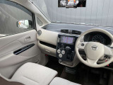 広々とした視界を体感できます。運転が楽しくなりますね。