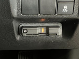 【ETC】便利なETC車載器も装備!高速道路の料金所もスムーズに通過できます。今や必須の装備ですね!お客様用にセットアップをしてのお渡しとなります!