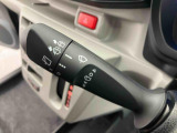 車のプロが厳しく!細かくチャックした内容を発行したものが車両状態証明書です。