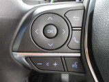 ステアリングスイッチ ステアリングから手を放さずに操作できるので、運転に集中できます。
