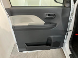 延長保証につきましてはお求めいただく車両によって保証料が異なりますので、当店スタッフまでお気軽にお問い合わせくださいませ。