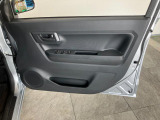 保証内容は車両によって異なりますので、お気に入りの車両が少しでも気になられましたら、お気軽に当店までお問合せくださいませ♪スタッフ一同お待ちいたしております!