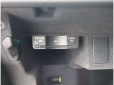 Audi正規ディーラーが高品質をお約束。高度な訓練・教育を受けたAudi専任メカニックが、100項目にもおよぶ精密な点検を実施いたします。すべてをクリアしたAudi車だけが、あなたのお手元に届けられるのです。