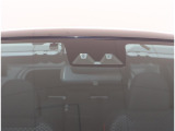衝突安全装備付車です。