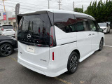セレナ 1.4 e-POWER ハイウェイスターV 