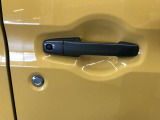 オイル交換無料。車検までのオイル交換無料チケットをお渡ししております。詳しくはお問い合わせください!!