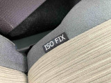 チャイルドシートは安心のISOFIX対応の固定バーとトップデザーアンカーを装備しています♪