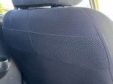 助手席の後ろには、収納ポケットが設置されています!