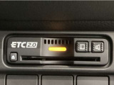 【ETC車載器】もはや必須アイテムのETCを搭載!高速道路のご利用時にとても便利!わずらわしい料金所での現金支払いが不要となりスムーズに通過できます♪