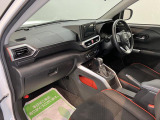中古車は一物一価、同じようなお車でも、整備状況、外内装の状態など様々です。