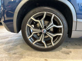 BMW正規ディーラー BMW Premium Selection調布の認定中古車です。厳しい基準をクリアした高品質車両のみ販売。BMW認定中古車保証付き(最長4年・距離無制限)、全国納車対応可能です。