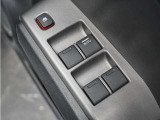 ◆パワーウィンドウスイッチ◆運転席から全席の窓の開閉操作を行うことが出来いつでも換気ができます!