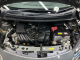 エンジンルームもクリーニング済みできれいですよ。日産の整備士がしっかりと丁寧に点検していますので安心してお乗りいただけます