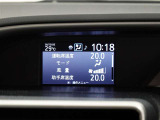 左右独立温度コントロールフルオートエアコンです。運転席、助手席それぞれで独立して温度設定ができます。冷え性の方が乗っても安心ですね♪