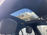メルセデス・ベンツの定める厳しい基準をクリアしたお車のみをご案内させて頂きます。納車前整備はメーカー規定に基づき最大100項目にも及ぶ点検を熟練のメカニックによって行いご納車させて頂きます。